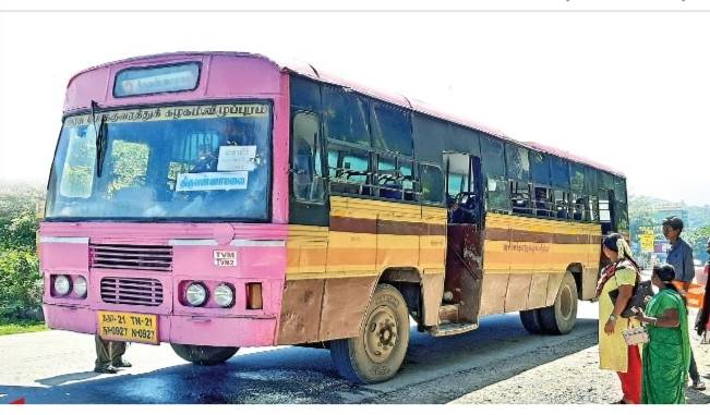 ஸ்ரீ மூலக்கரை கிராமத்திற்கு மகளிர் விடியல் பேருந்து சேவையை நீட்டிப்பு செய்ய தொகுதி எம்.எல்.ஏ., கடிதம் அனுப்பியும் தொடர் தாமதம் - தமிழக அரசு துறைசார்ந்த அதிகாரிகள் மீது நடவடிக்கை எடுக்க பொதுமக்கள், சமூக ஆர்வலர்கள் கோரிக்கை!!