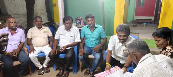 ஒட்டப்பிடாரம் சட்டமன்ற தொகுதிக்குட்பட்ட மாப்பிள்ளையூரணி ஊராட்சி பகுதியில் உறுப்பினர் சேர்க்கையினை பார்வையிட்டு திமுக அரசின் சாதனைகளை எடுத்து கூறிய சண்முகையா எம்.எல்.ஏ!!
