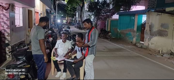 தூத்துக்குடி மாநகராட்சி 50 வது வார்டில் "ஓரணியில் தமிழ்நாடு" என்ற தலைப்பில் திமுக உறுப்பினர் சேர்க்கையானது கவுன்சிலர் சரவணகுமார் முன்னிலையில் நடைபெற்றது!!