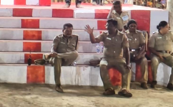 குலசேகரபட்டினம் தசரா விழா – சூரசம்ஹார நிகழ்ச்சி செய்தியாளர்கள் தடை! காவல்துறையின் அலட்சியத்தால் பரபரப்பு!!