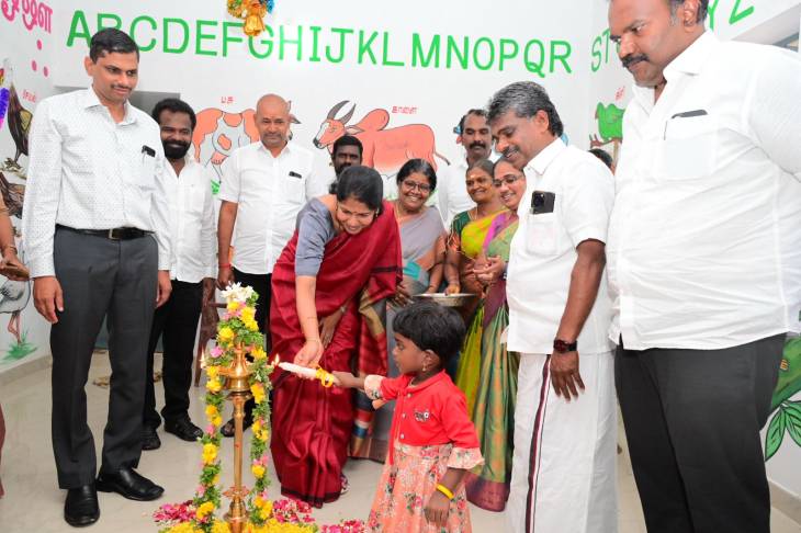 கூட்டுடன்காடு ஊராட்சியில் அங்கன்வாடி மையம் மற்றும் புதிய பள்ளி கட்டடத்தை கனிமொழி எம்பி திறந்து வைத்தார்!!
