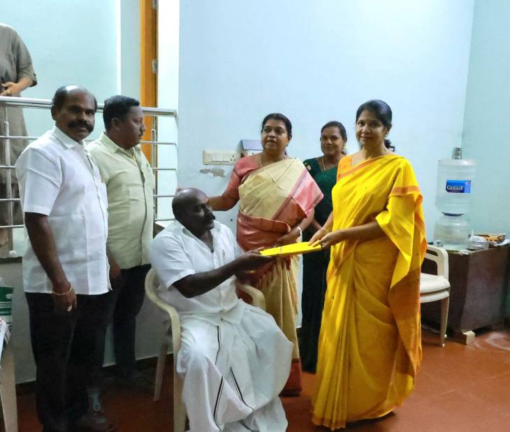 உற்சாகப் பயணத்துக்கு கைதட்டல் — மாற்றுத்திறனாளி கவுன்சிலருக்கு கனிமொழி எம்பி வாழ்த்து!!
