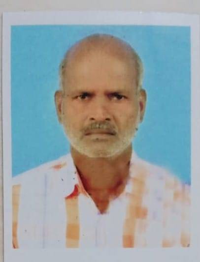 தூத்துக்குடியில் சாலையில் மாடு மோதியதில் பைக் சறுக்கி விழுந்து பால் வியாபாரி உயிரிழப்பு!!

