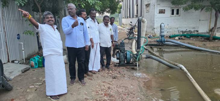 சண்முகையா எம்எல்ஏ பார்வையில் மாப்பிள்ளையூரணி காமராஜர் நகர் – மழை நீர் வெளியேற்றப் பணிகள் துரிதம்!!