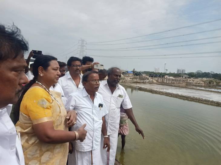 “உப்பு இல்லா தூத்துக்குடி என்றால் அர்த்தமில்லை” உப்பள அழிப்பு திட்டத்திற்கு தேமுதிக கடும் எதிர்ப்பு – பிரேமலதா விஜயகாந்த் எச்சரிக்கை!!