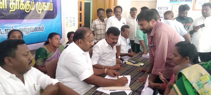 மேயர் ஜெகன் பெரியசாமி தலைமையில் தூத்துக்குடி வடக்கு மண்டல மக்கள் குறைதீர்க்கும் முகாம்!!