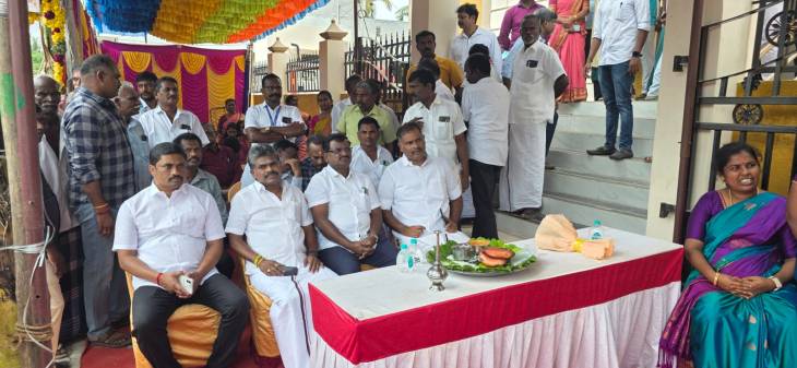 முறப்பநாட்டில் ரூ.1.81 கோடியில் புதிய சார் பதிவாளர் அலுவலகம் திறப்பு காணொளி வாயிலாக திறந்துவைத்த முதல்வர் மு.க. ஸ்டாலின் – விழாவில் எம்.சி. சண்முகையா எம்எல்ஏ பங்கேற்பு!!