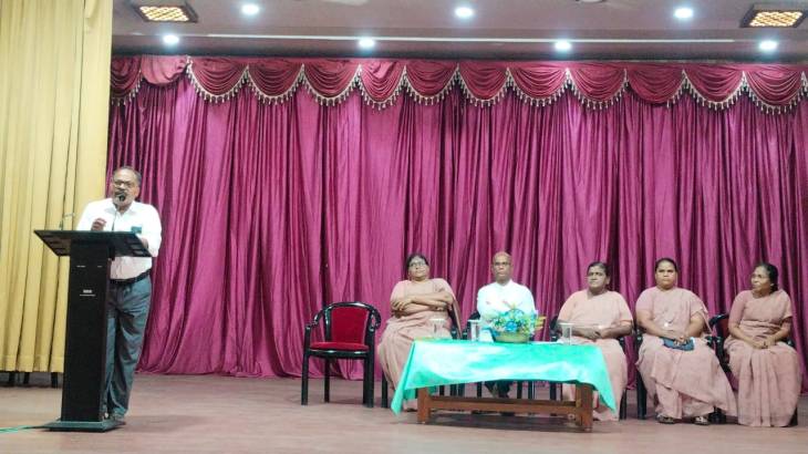 “வனங்கள் – உயிர்களின் உயிர்”: சுற்றுச்சூழல் பாதுகாப்பு குறித்து மாணவிகளுக்கு விழிப்புணர்வு!!