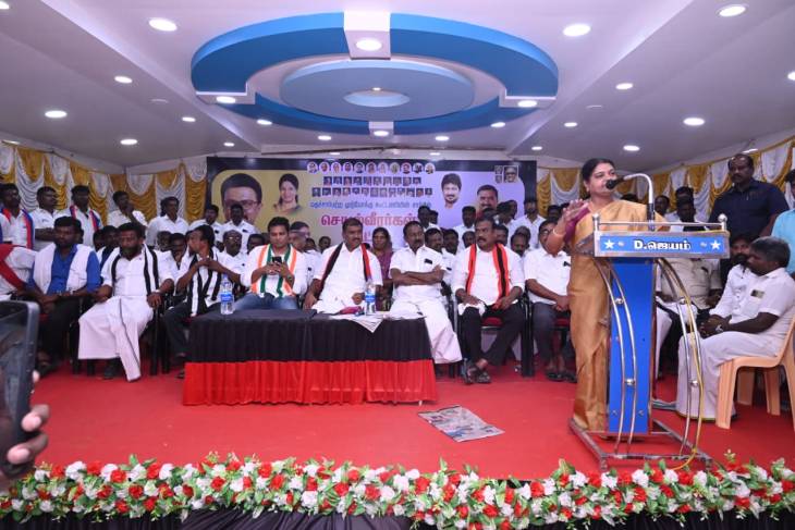 விளாத்திகுளத்தில் கூட்டணி வேட்பாளருக்கு வலு சேர்த்த செயல்வீரர்கள் கூட்டம் – கீதாஜீவன் தீவிர பிரசாரம்!