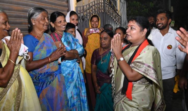 “வார்டு தோறும் வாக்கு வேட்டை: திமுக வேட்பாளர் கீதாஜீவன் நேரடி சந்திப்பு பிரச்சாரம்!”