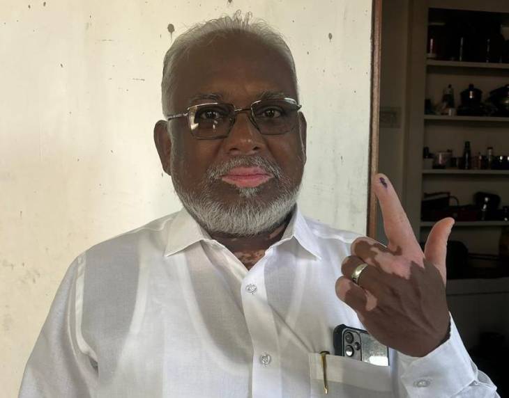 “வாக்கு என்பது உரிமை மட்டும் அல்ல—எதிர்காலத் தீர்மானம்”: தூத்துக்குடியில் பால்.பிரபாகரன் வாக்களிப்பு!!