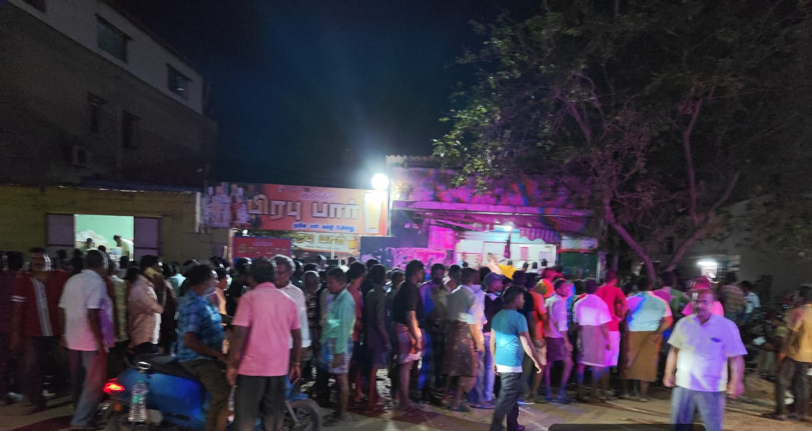 தனசேகர் நகரில் மதுபானக் கடையால் பொதுமக்கள் அச்சம் – நடவடிக்கை இல்லை என்றால் காங்கிரஸ் தலைமையில் கவன ஈர்ப்பு போராட்டம்: சகாயராஜ், பெருமாள்சாமி எச்சரிக்கை!!