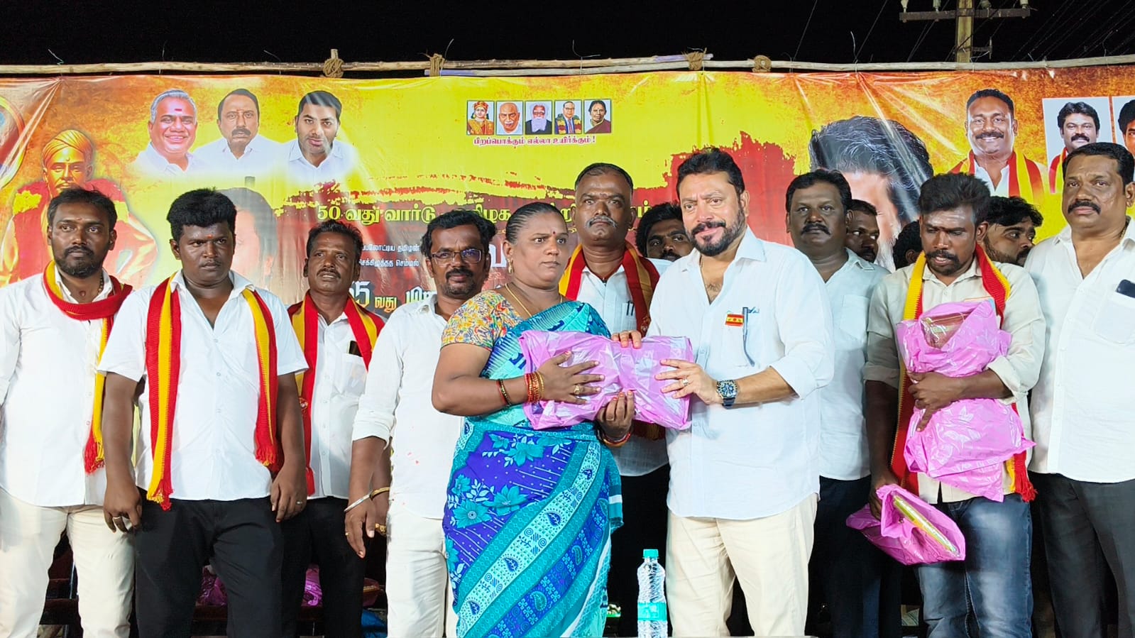 வஉசி பிறந்தநாளில் 500 பேருக்கு நலத்திட்ட உதவிகள்: அமைச்சர் ஸ்ரீநாத் வழங்கினார்!!